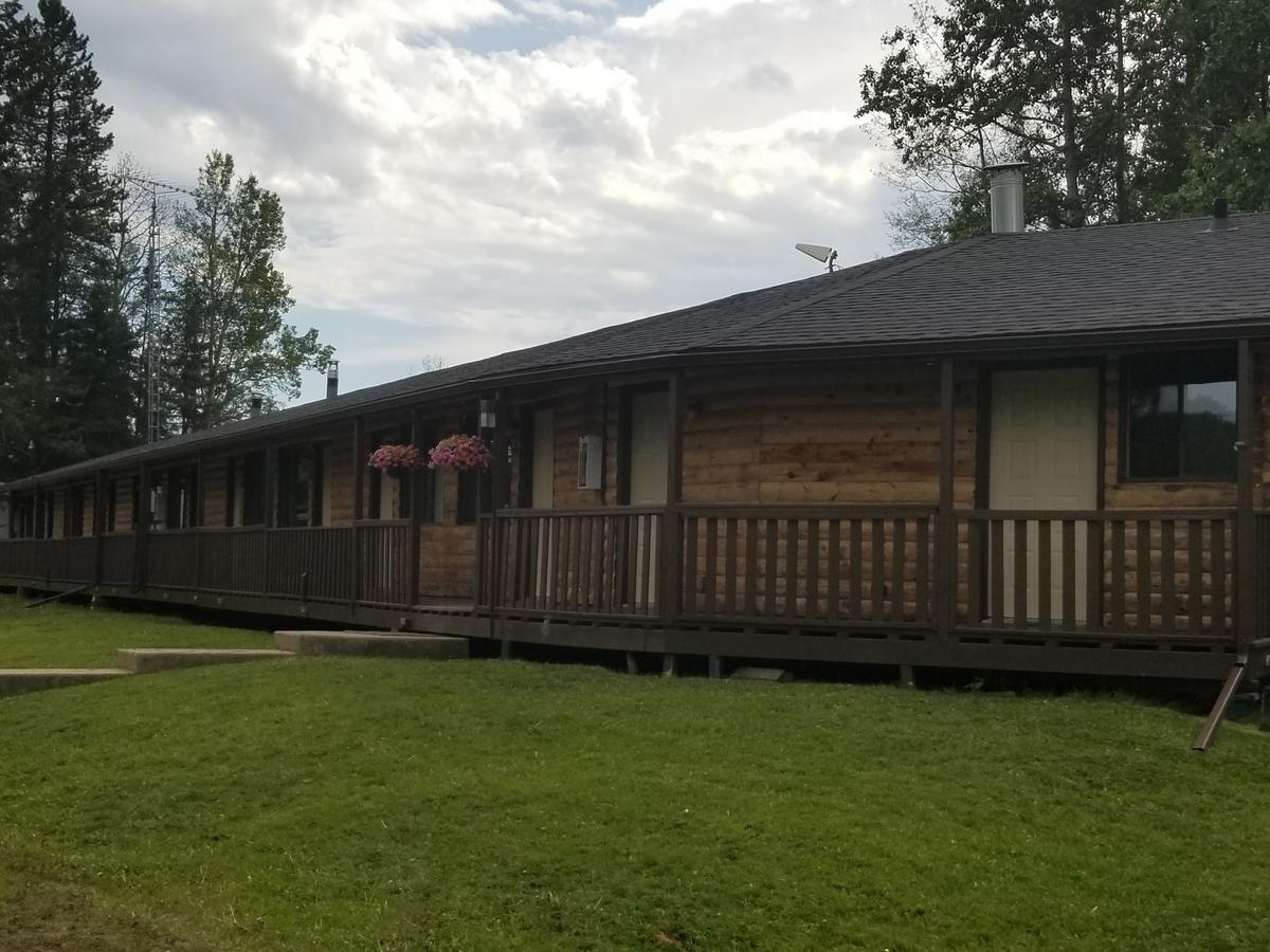Schott'S Lake Conference & Resort Sundre エクステリア 写真